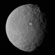 Imagen para el artículo titulado El extraño punto brillante del planeta enano Ceres es en realidad doble